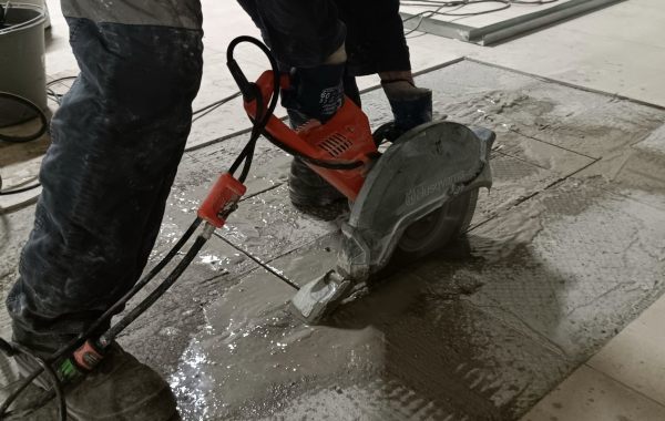 Алмазная резка бетона и кирпича оказываем услуги