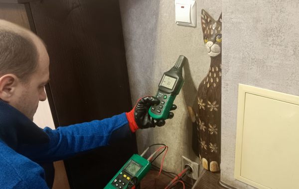 Поиск скрытой электропроводки, короткого замыкания, труб оказываем услуги