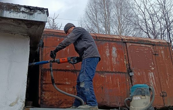 Сухое алмазное бурение отверстий до 160 мм оказываем услуги