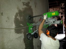 Алмазное сверление и бурение отверстий в бетоне и кирпиче в Белово