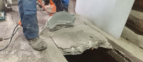 Демонтажные работы по бетону и кирпичу. Расширение проемов