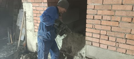 Демонтажные работы, разбить бетон, кирпич в Киселевске стоимость - Киселевск